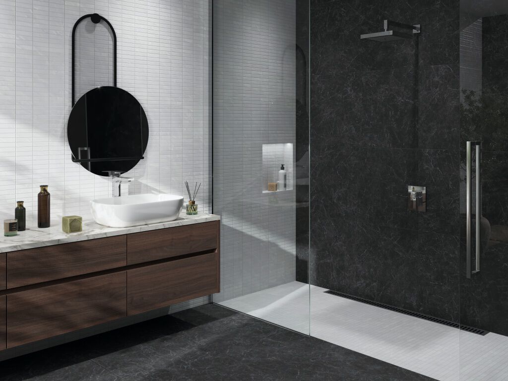 Ba&ntilde;o Endless Mosaics Blanco con Negro,,hi-res