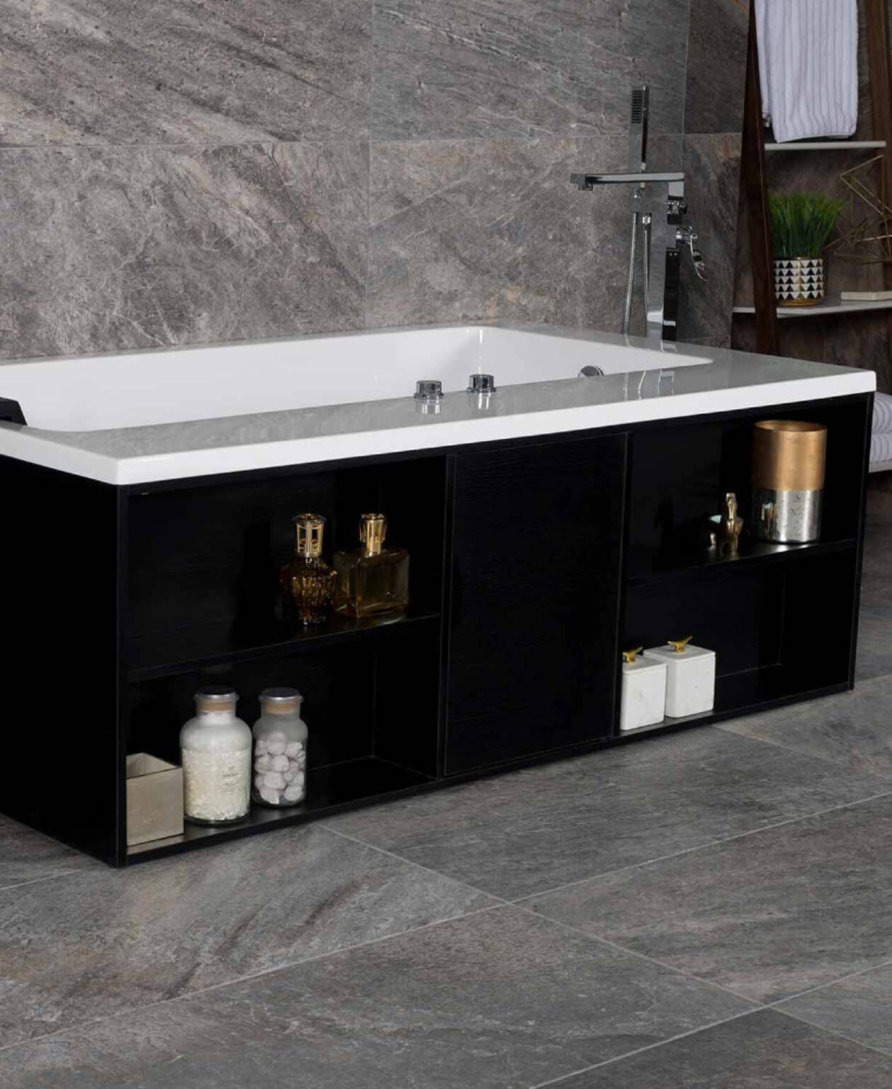 Tina Con Hidromasaje L&iacute;nea Madrid,,hi-res image number null