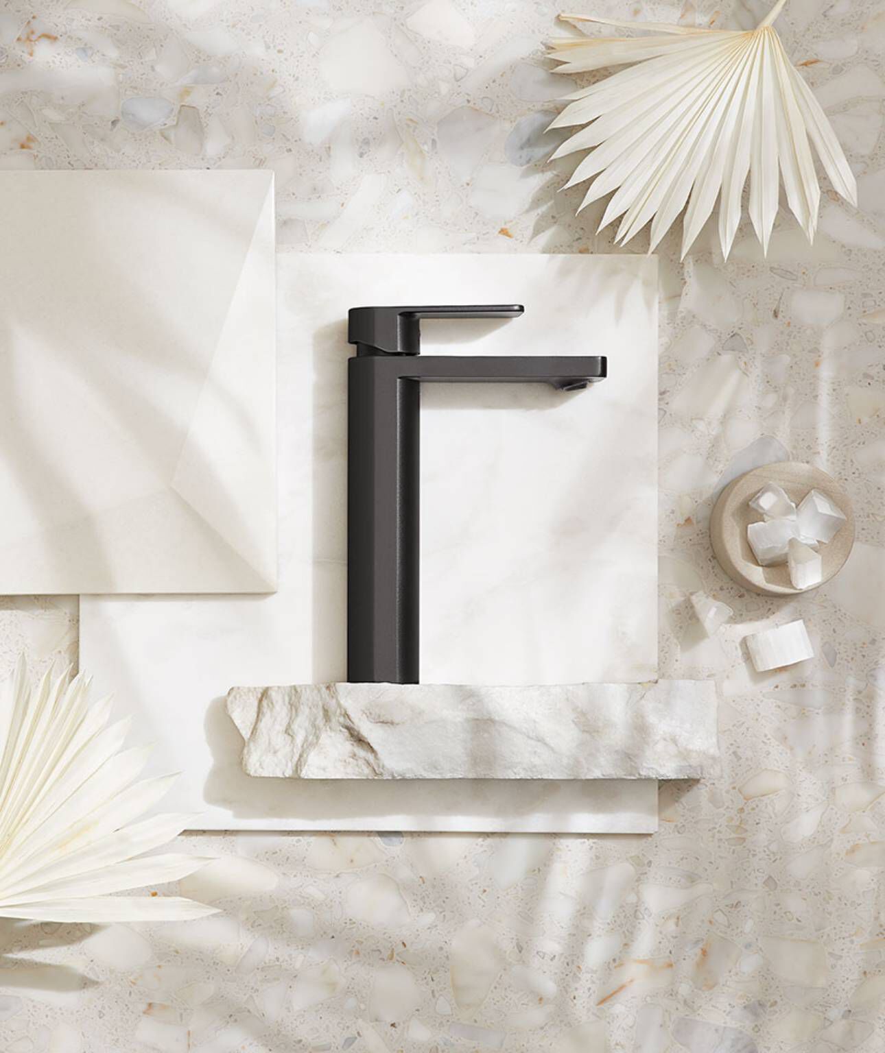 Llave línea Parallel en negro mate,,hi-res image number null