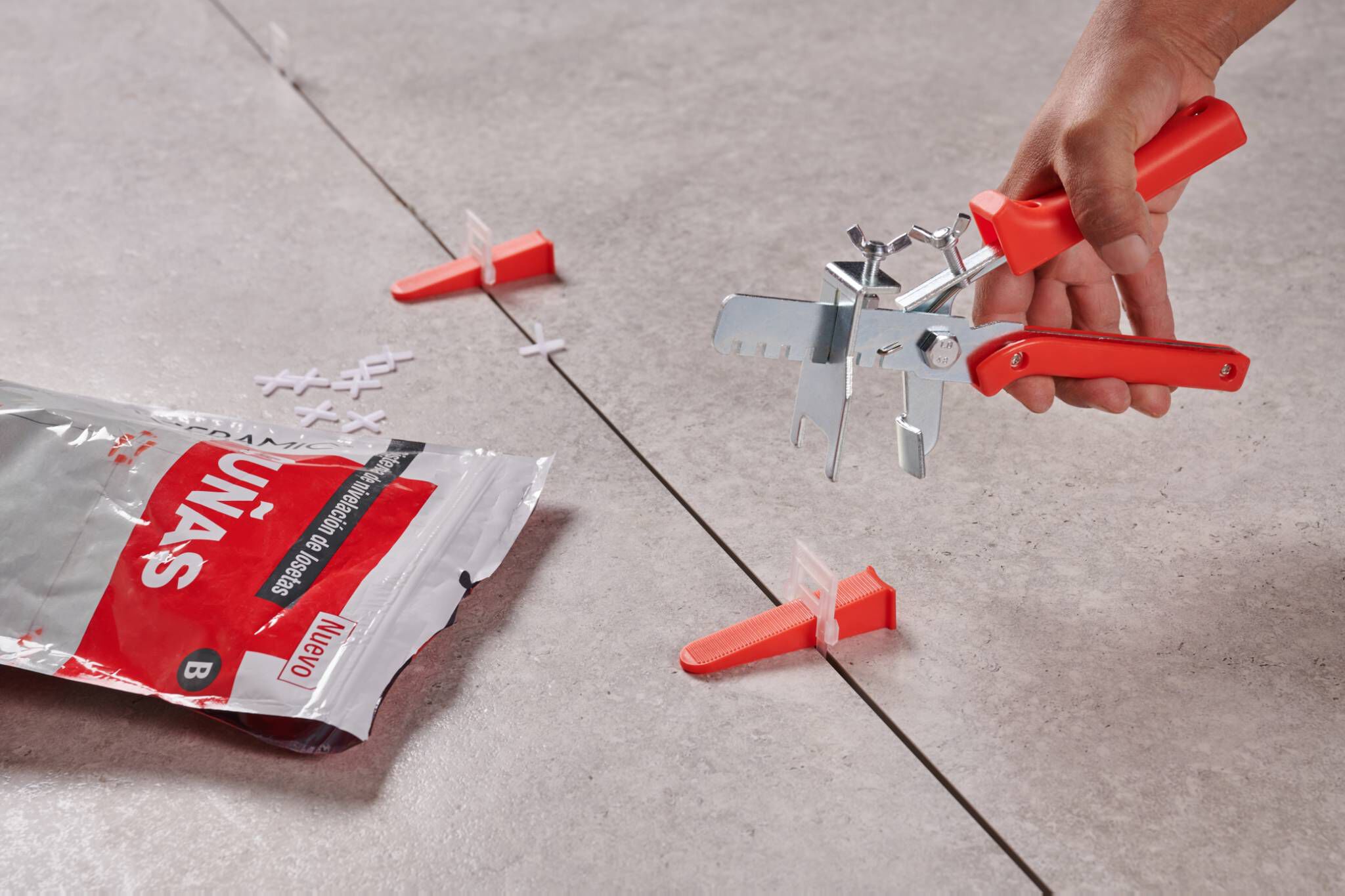 Pinza para autoniveladores,,hi-res image number null